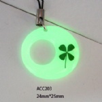 四叶草夜光手机链 ACC203