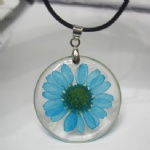 clear pressed flower necklace BAB124c