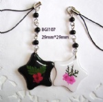 black and white lovers mobile phone strap with real flower BGI107