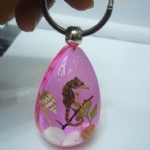 artificial amber keychain with real sea horse 3PKSH